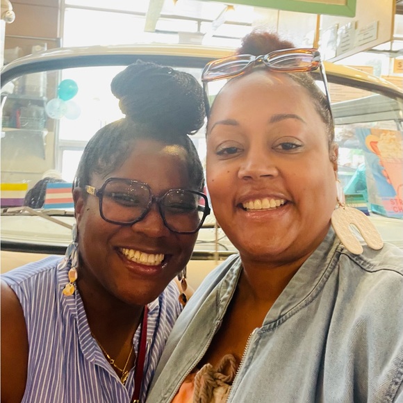 π LIKE THIS LISTING FOR LIVE NOTIFICATIONS π - Picture 2 of 2